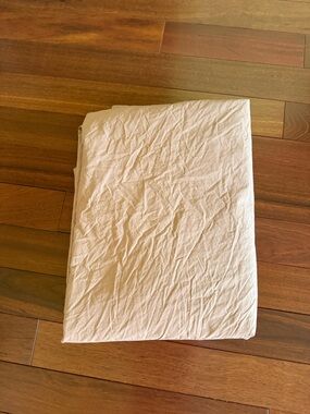 Quince Cal King Flat Sheet In Mauve Sunset 102 In Wide By 99 In Length EUC